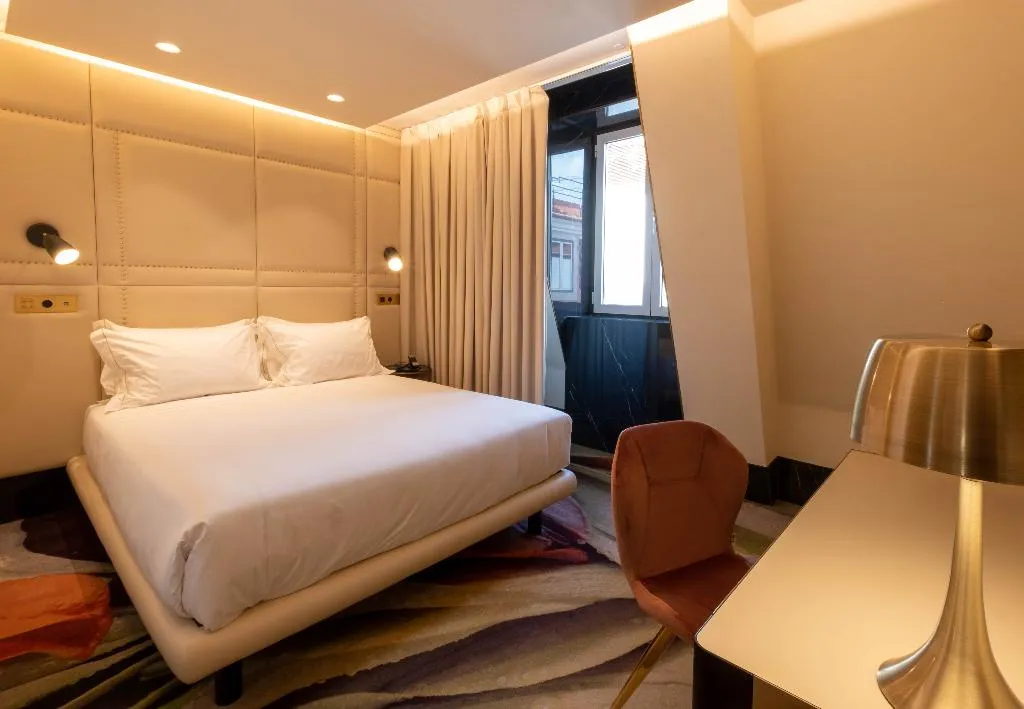 DOUBLE SINGLE USE PREMIUM Room, Madalena By the Beautique Hotels, Lisbon