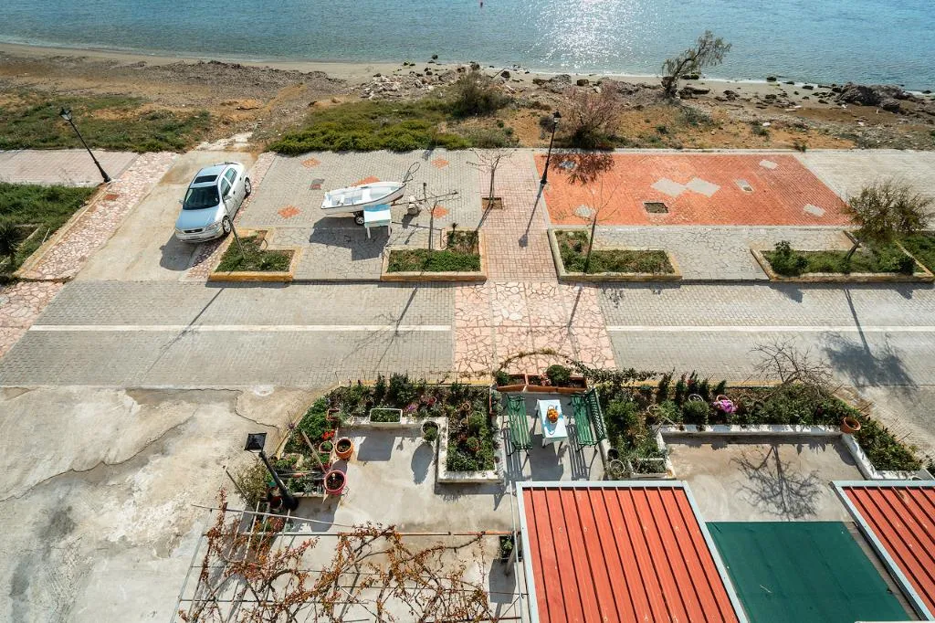 Terrace, Zoi Lixouri, Kefallinia