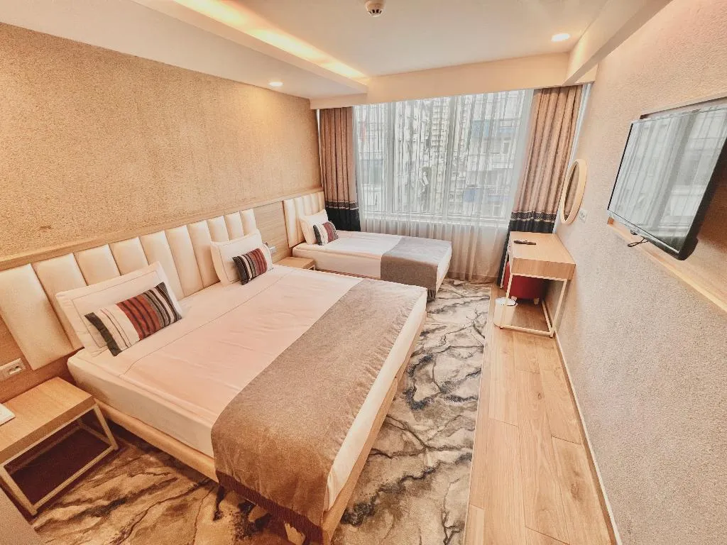 TRIPLE DELUXE Room, Old Town Point Hotel & Spa Antalya, Antalya