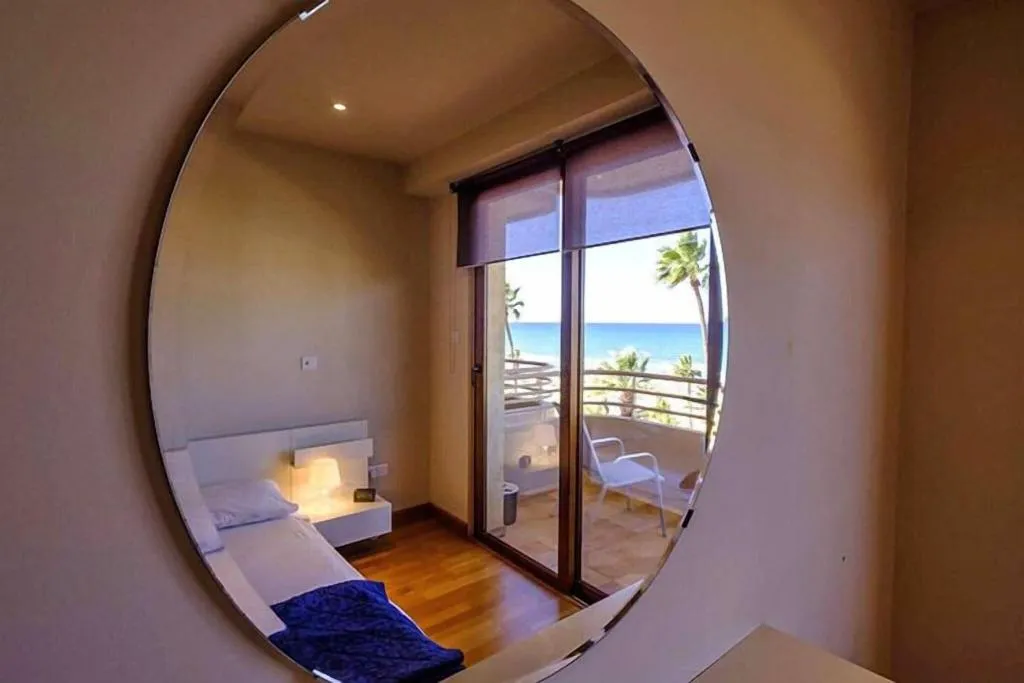 Lobby, Les Palmiers Hotel, Cyprus