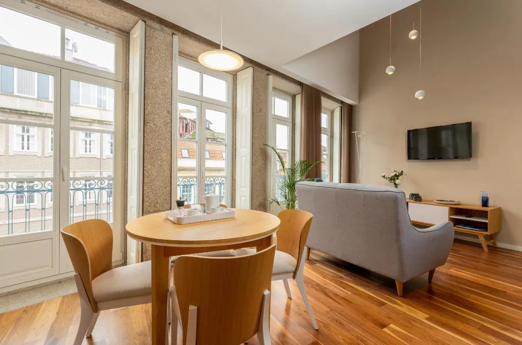STUDIO DUPLEX Room, Rs Porto Historic Center, Porto