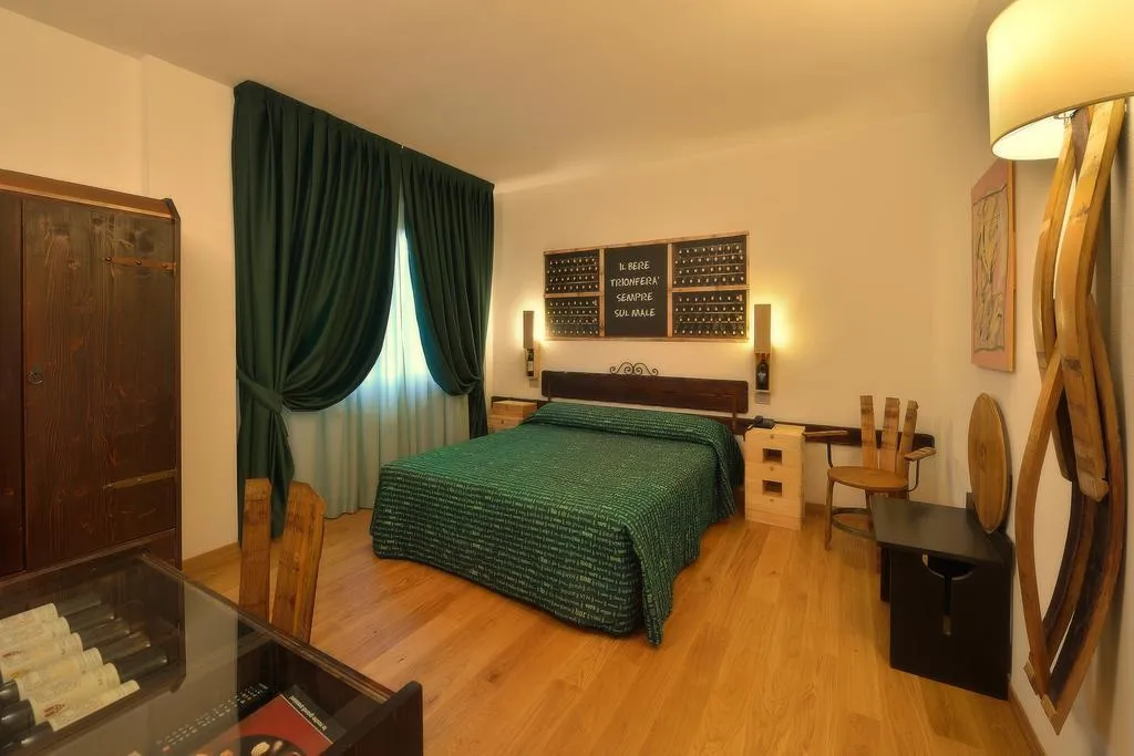 Room, Gio Wine e Jazz Area, Perugia