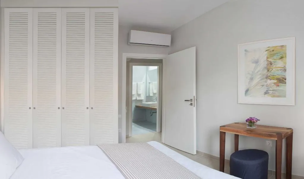 APARTMENT ONE BEDROOM ONE BATHROOM Room, Aethrion Boutique Homes, Crete