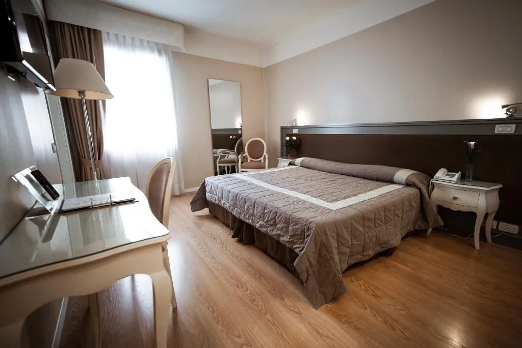 DOUBLE DELUXE Room, Bonotto Hotel Belvedere, Venice