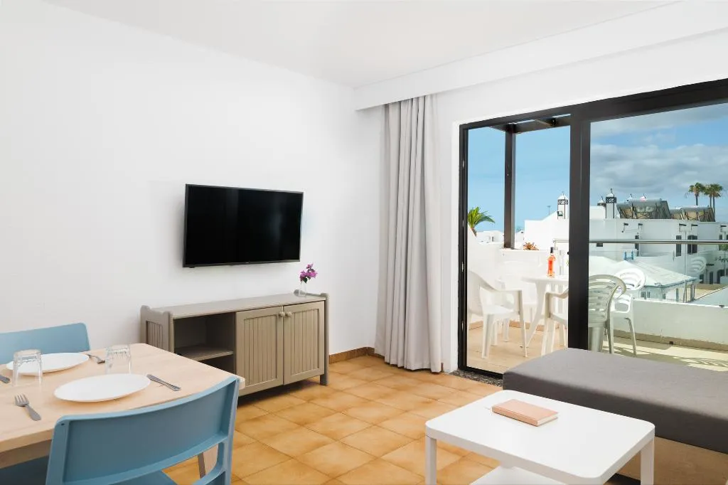 APARTMENT POOL VIEW Room, Los Tulipanes, Lanzarote