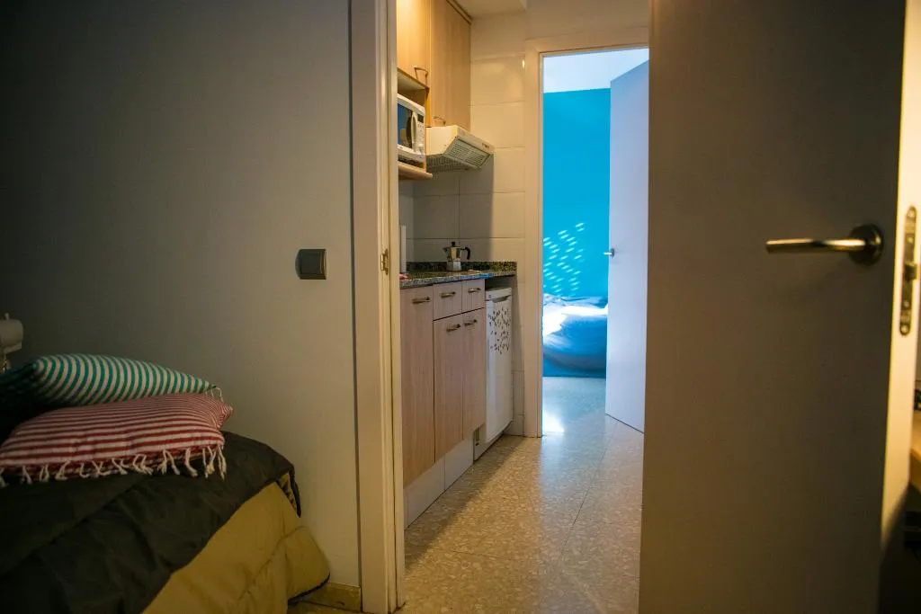 APARTMENT CAPACITY 3 TWO BEDROOMS Room, Residencia de estudiantes Onix, Barcelona
