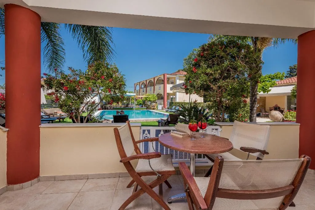 STUDIO SUPERIOR Room, Oscar Villa & Studios, Zante