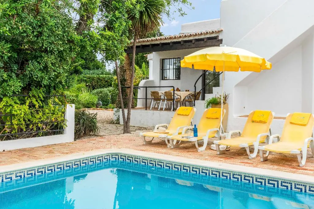 VILLA THREE BEDROOMS Room, Quinta do Paraiso, Algarve