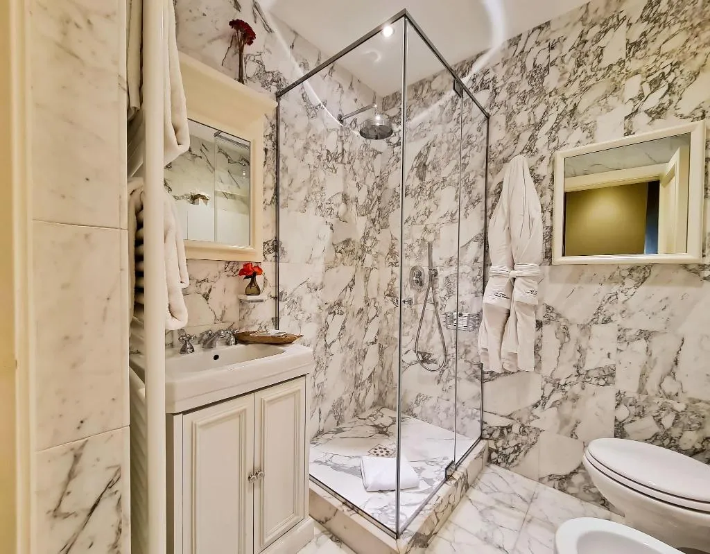 APARTMENT SUPERIOR QUEEN BED Room, L'Orologio, Florence