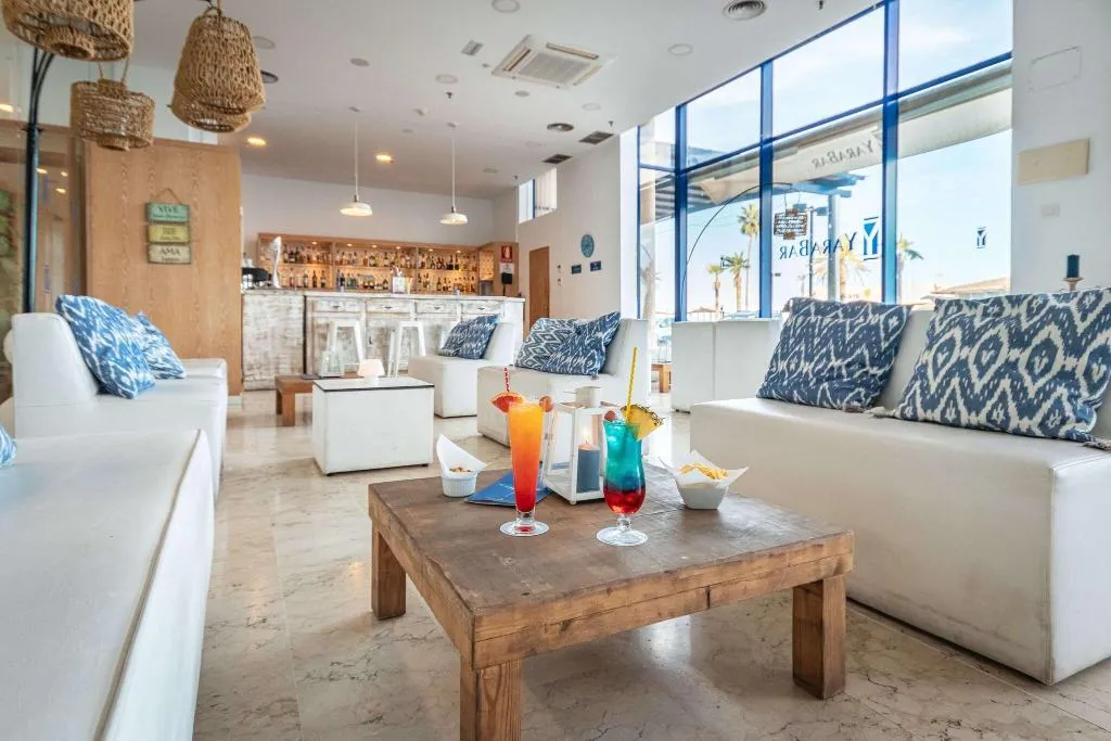 Bar, Yaramar, Costa Del Sol