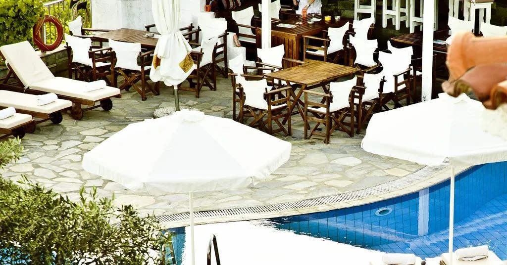 Pool, Elsa, Skiathos