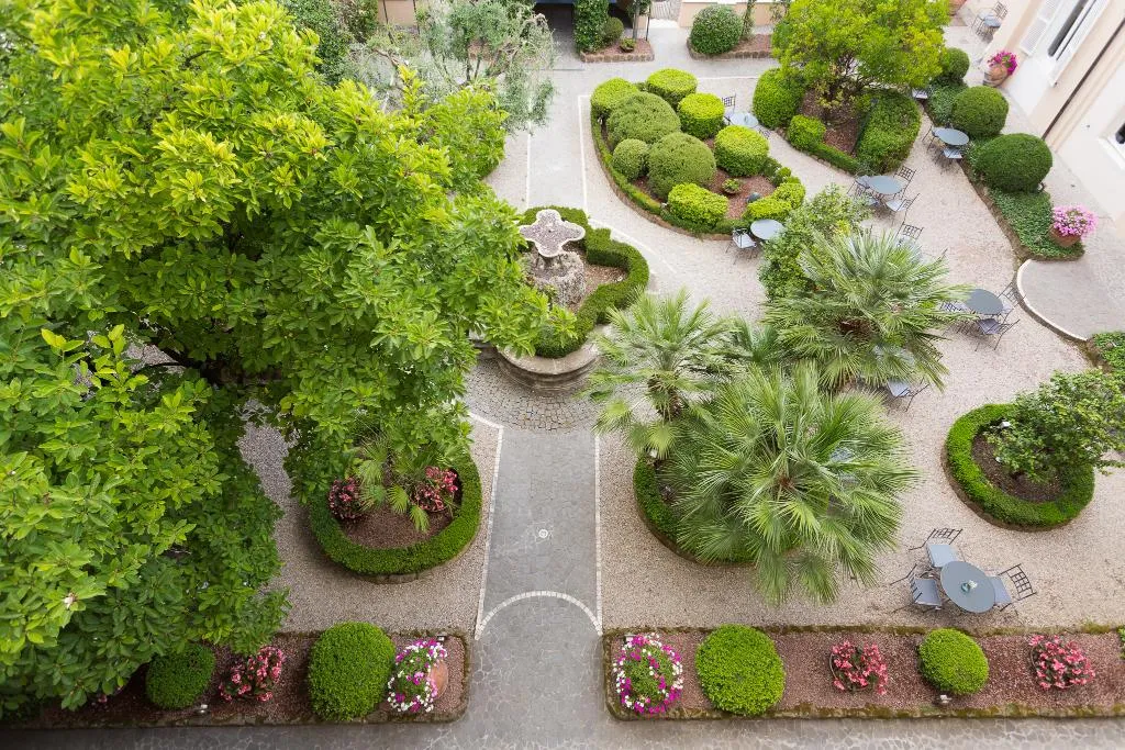 SUITE GARDEN VIEW CAPACITY 2 Room, Donna Camilla Savelli - VRetreats, Rome