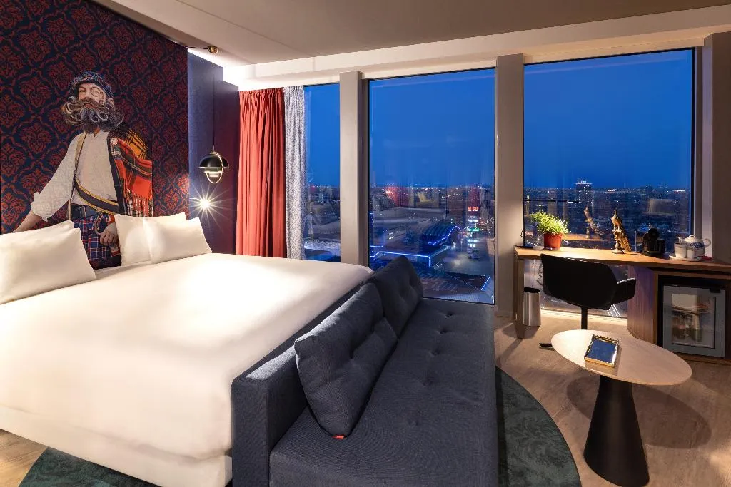 DOUBLE PREMIUM Room, nhow Amsterdam RAI, Amsterdam