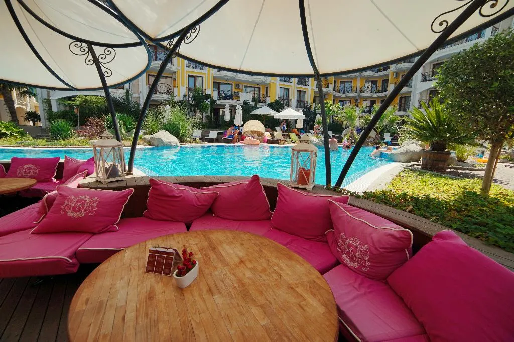 Restaurant, Harmony Suites 4 & 5 & 6, Bourgas