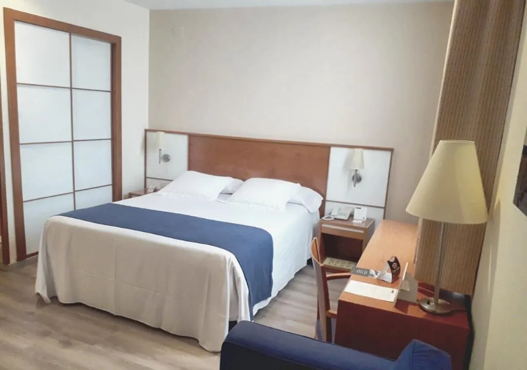 DOUBLE SUPERIOR Room, RH Sorolla Centro, Valencia