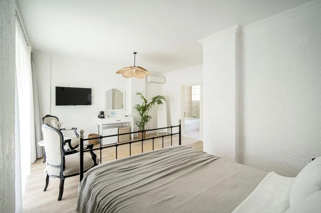 Room, Sandal Alaçatı, Izmir