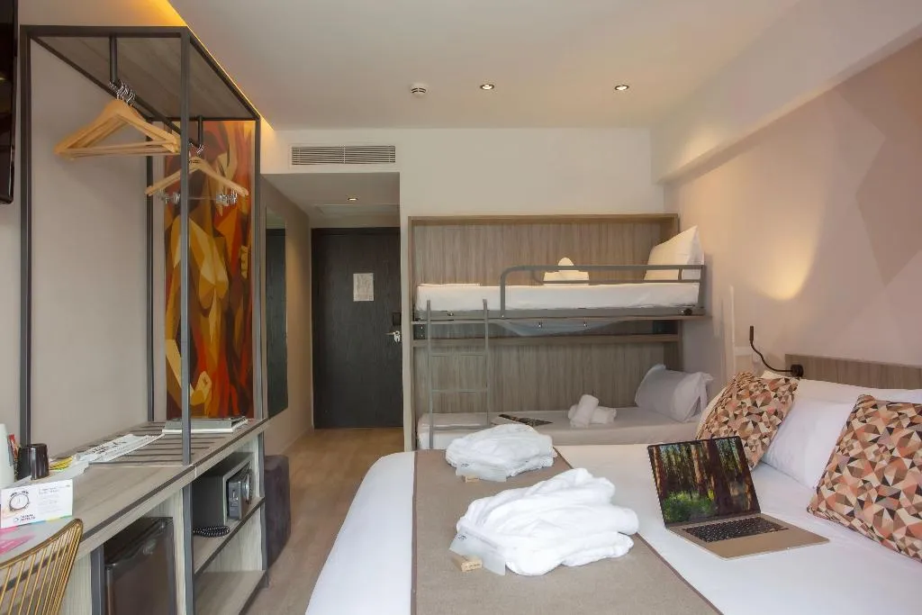 FAMILY ROOM CITY VIEW Room, Casual Kubic Athens, Athens
