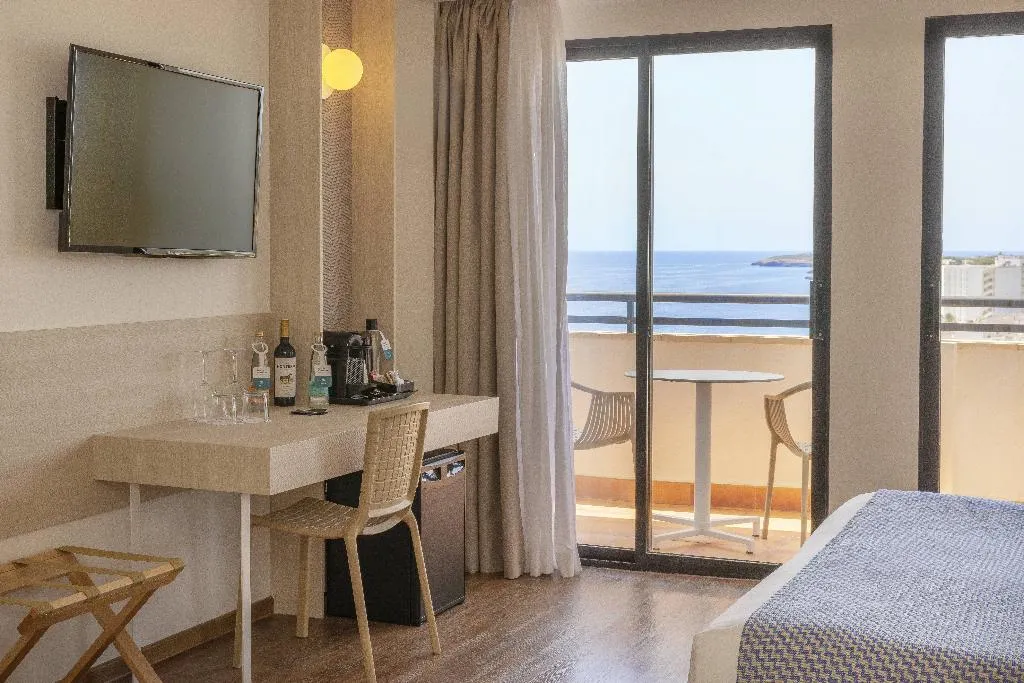 JUNIOR SUITE SEA VIEW Room, Alua Calas de Mallorca Resort, Majorca