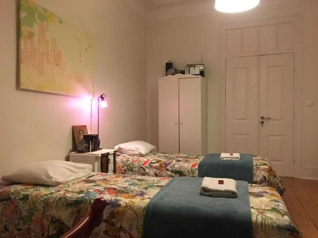 Room, Happy @ Chiado, Lisbon