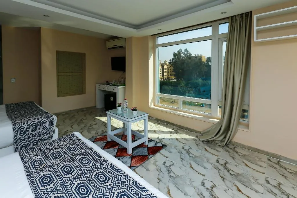 Room, Turquoise Pyramids Hotel, Cairo