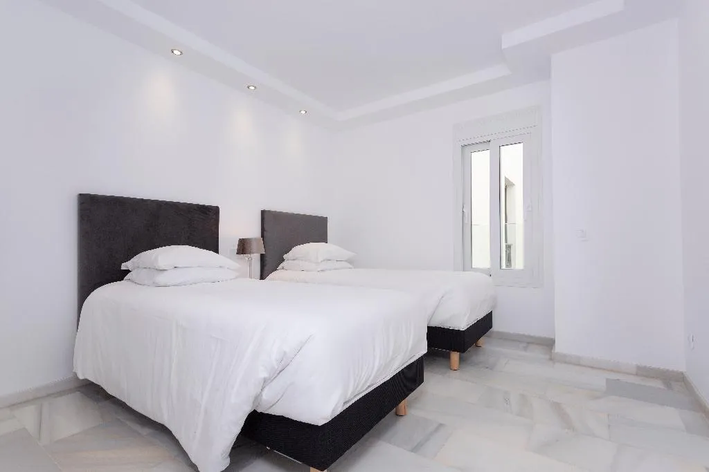 APARTMENT SEA VIEW THREE BEDROOMS Room, B51 Executive Flats, Costa Del Sol