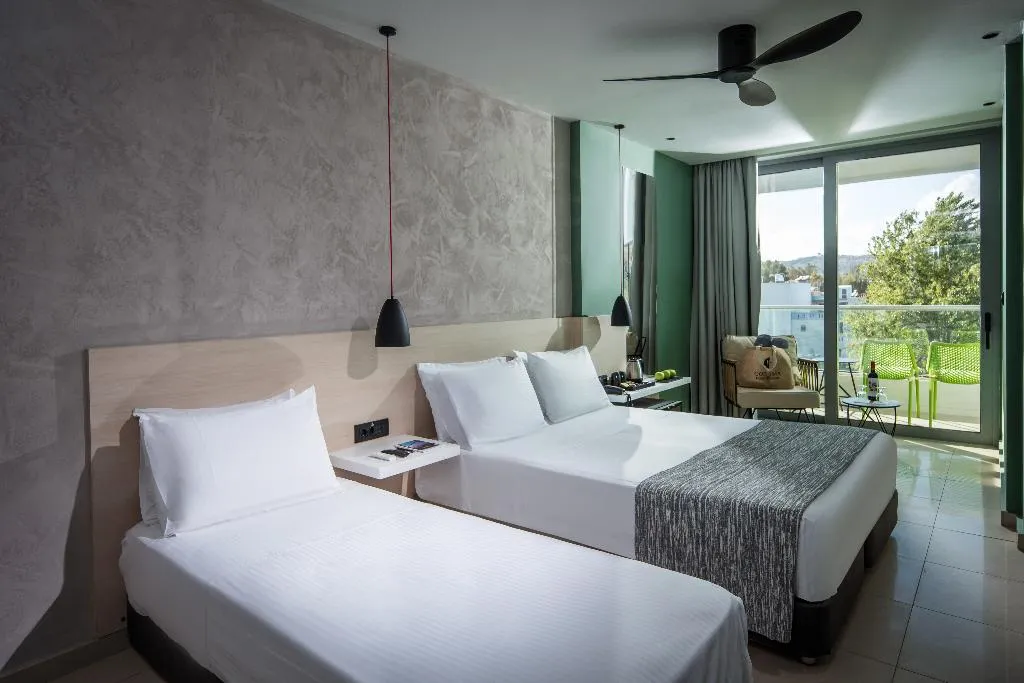 TRIPLE STANDARD Room, Corissia Princess, Crete