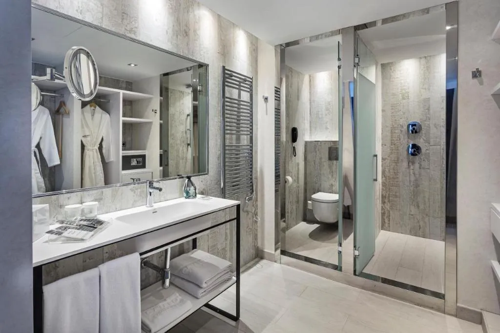 JUNIOR SUITE POOL VIEW Room, Catalonia Royal Ses Estaques, Ibiza