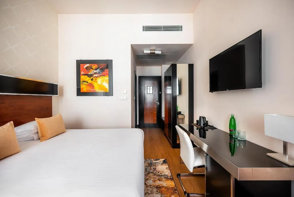 Room, Grand Majestic Hotel Prague, Prague