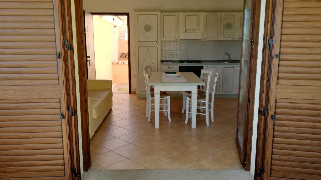 APARTMENT WITH TERRACE Room, PMS CaseVacanze Budoni, Olbia