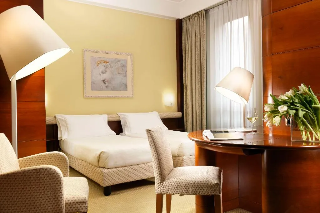 Room, UNA HOTELS Cusani Milano, Milan