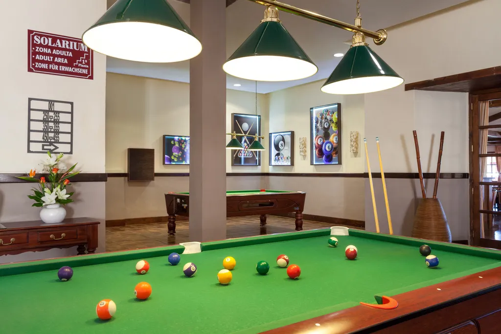 Sports and Entertainment, GF Isabel, Tenerife