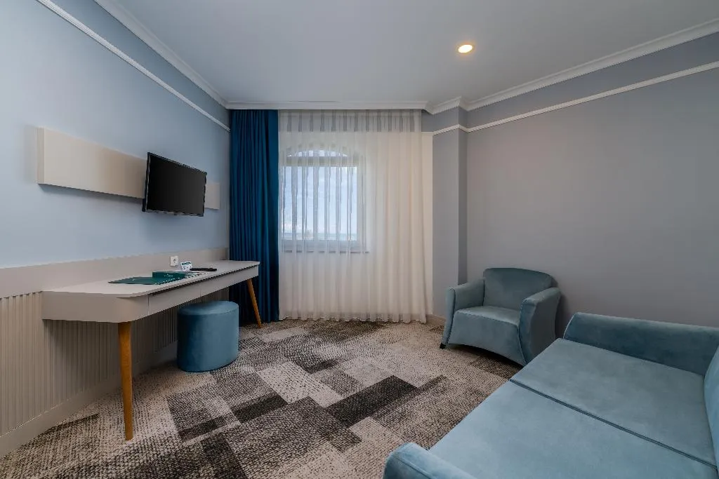 FAMILY ROOM STANDARD Room, Pine Beach Belek, Antalya