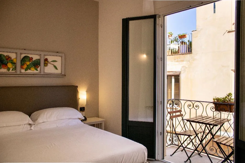 STUDIO WITH BALCONY Room, San Domenico Residence by BADIA NUOVA, Palermo