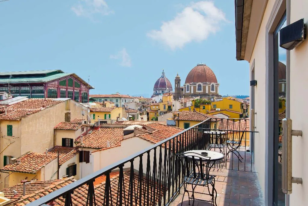 DOUBLE WITH VIEWS Room, Machiavelli Palace, Florence