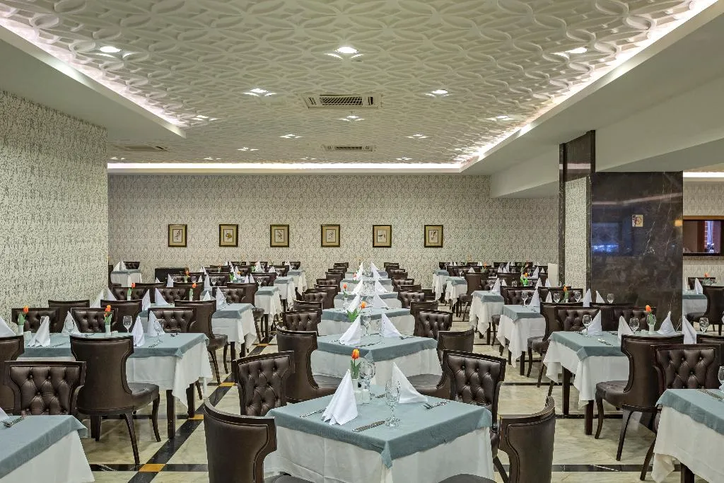 Restaurant, Royal Holiday Palace, Antalya