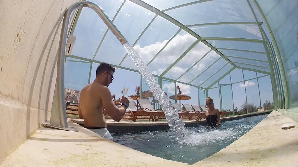 Sports and Entertainment, Es Turo, Majorca