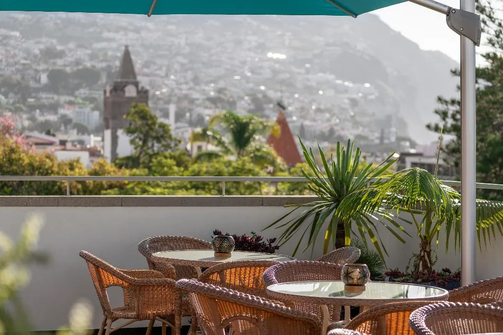 Bar, Madeira, Madeira