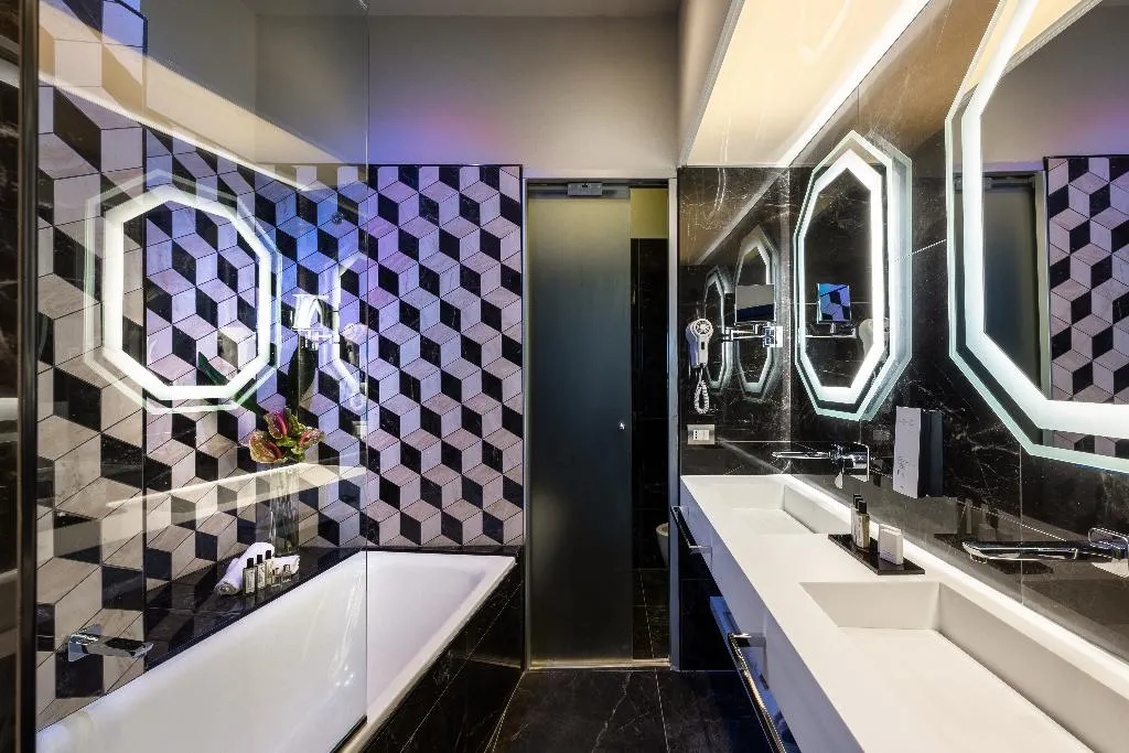 TRIPLE STANDARD Room, Dharma Luxury Hotel & Spa, Rome