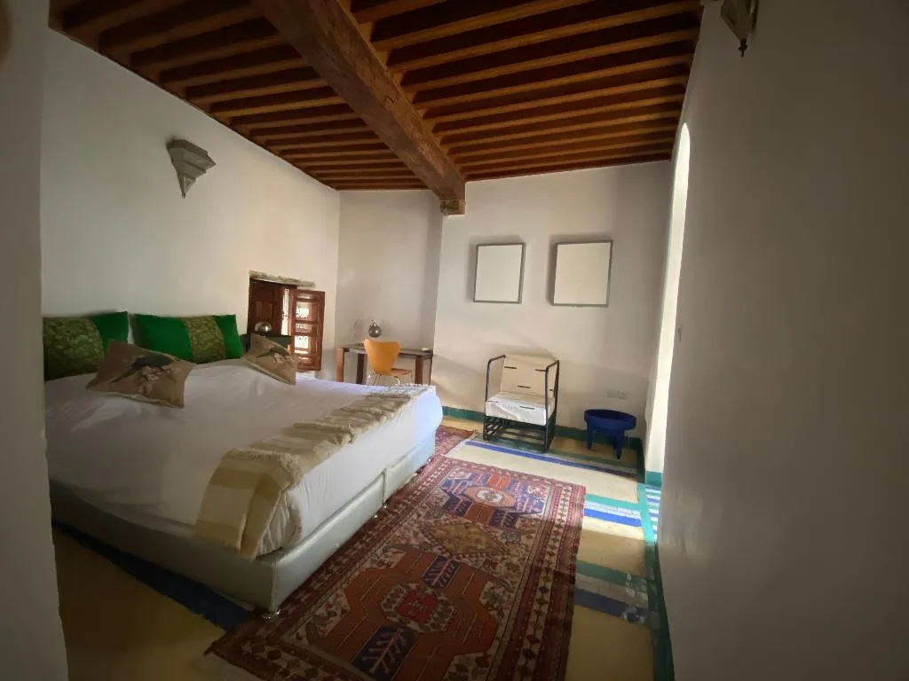 TRIPLE SUPERIOR QUEEN BED Room, Dar 7 Louyat, Fez