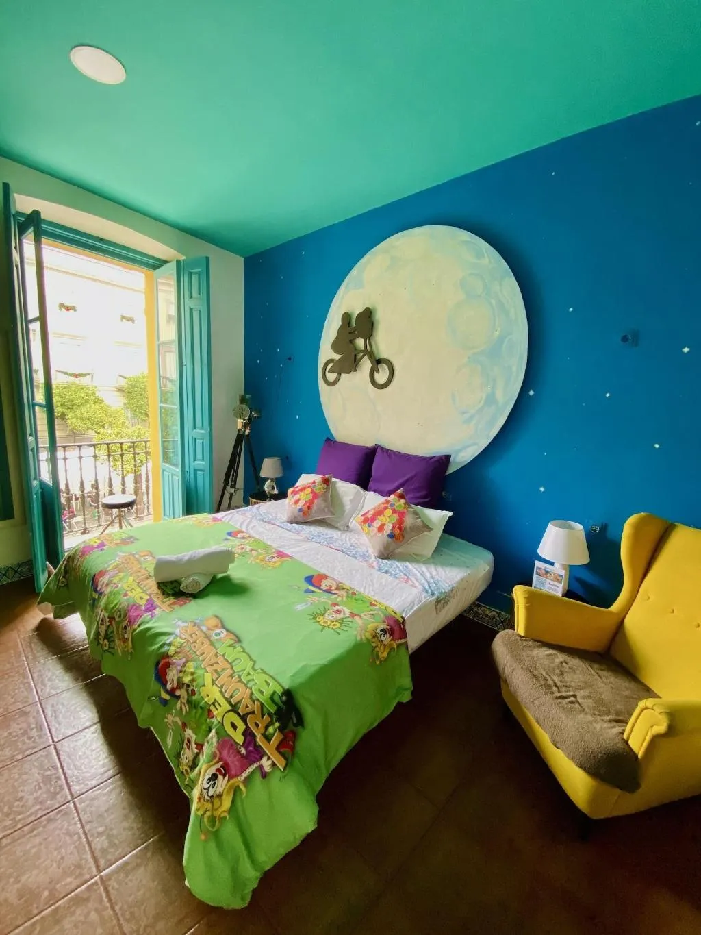 Room, Sevilla Kitsch Hostel Art, Seville