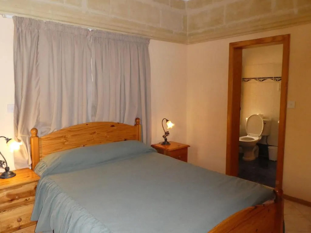 Room, San Antonio Guest House, Gozo