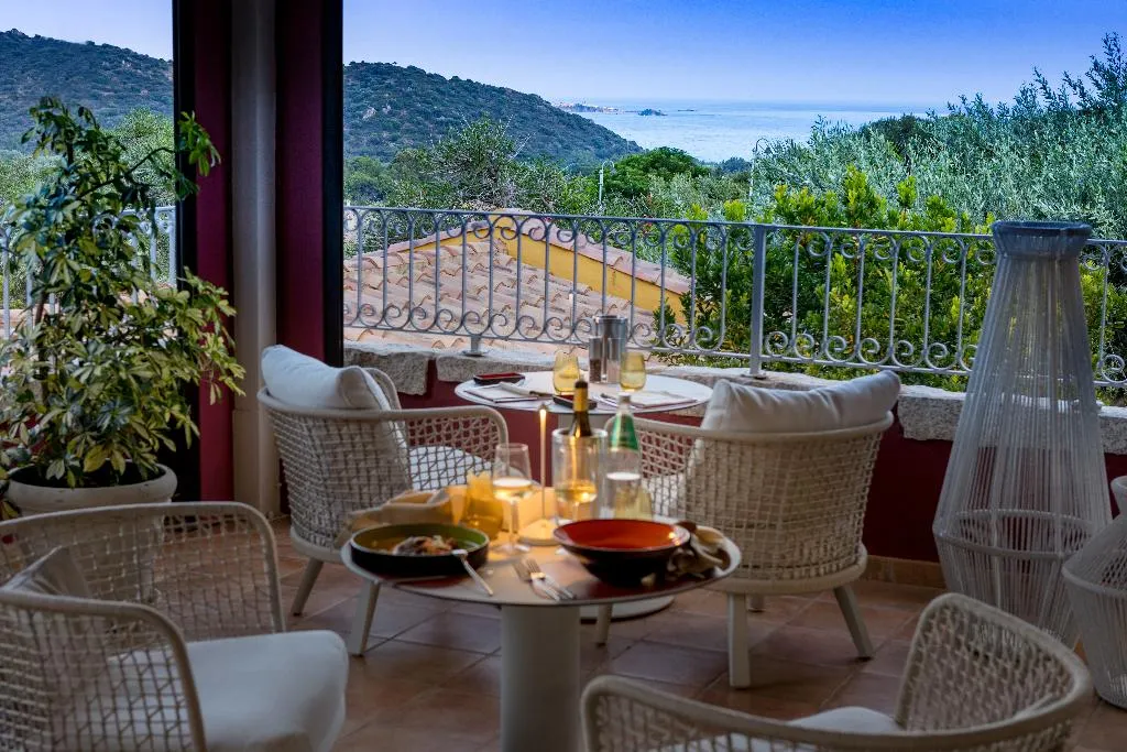 Restaurant, Cruccuris Resort, Cagliari