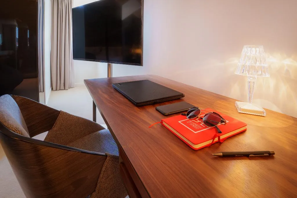 STUDIO STANDARD Room, Golden Lisbon Hotel, Lisbon