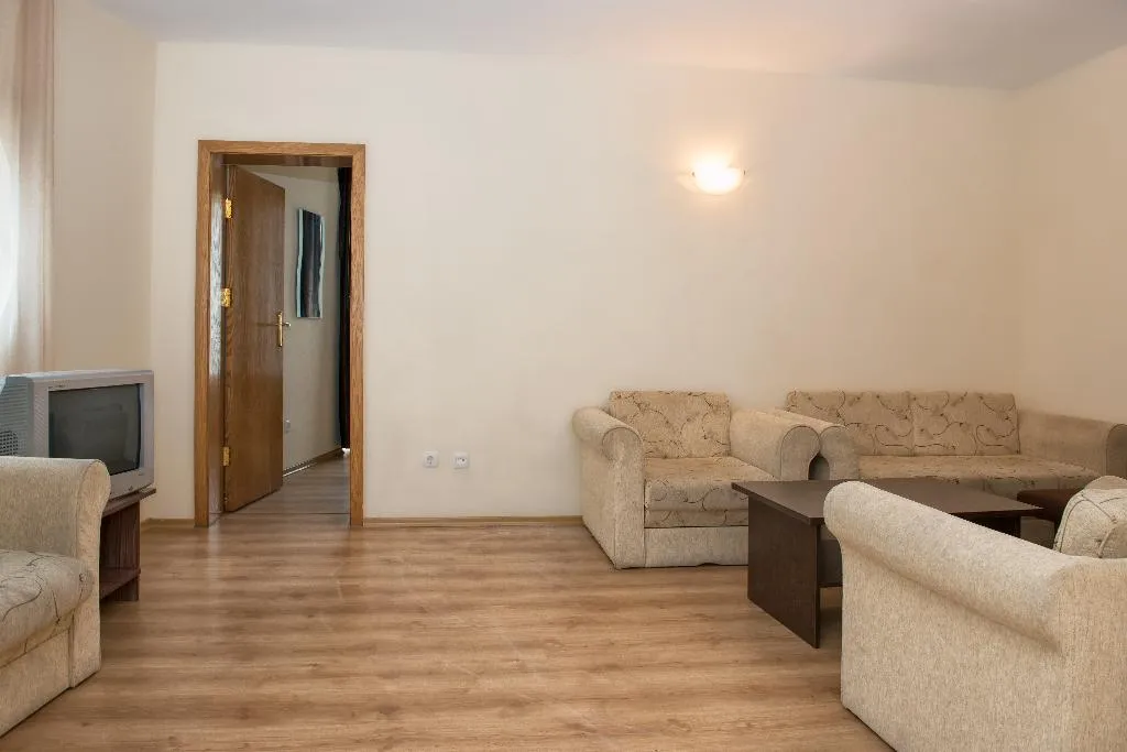 APARTMENT TWO BEDROOMS Room, Viva Apartments, Bourgas