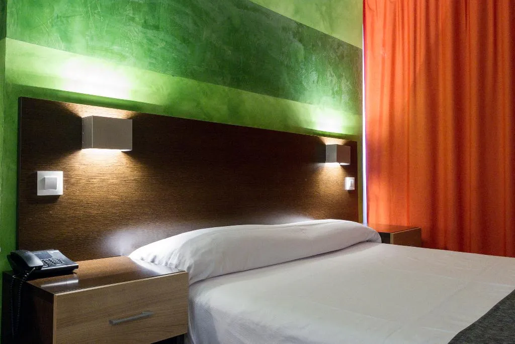 STUDIO STANDARD Room, Apartamentos Recoletos, Madrid