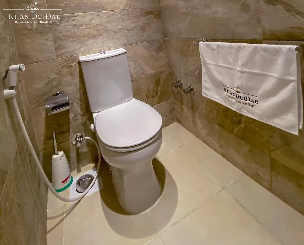 QUADRUPLE FOUR BEDROOMS ONE BATHROOM Room, Khan Duidar Inn - Pyramids View Rooftop, Cairo