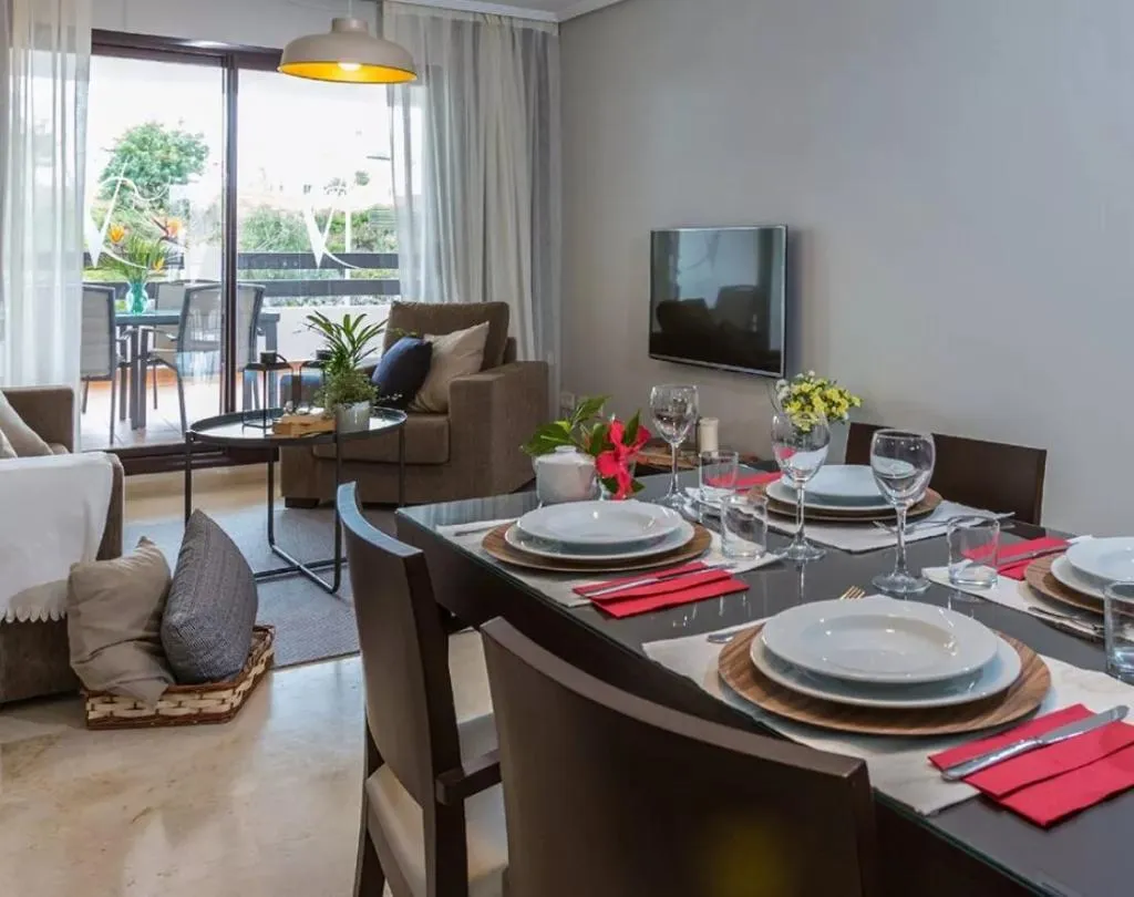 APARTMENT CAPACITY 2 TWO BEDROOMS Room, Ona Valle Romano Golf and Resort, Costa Del Sol