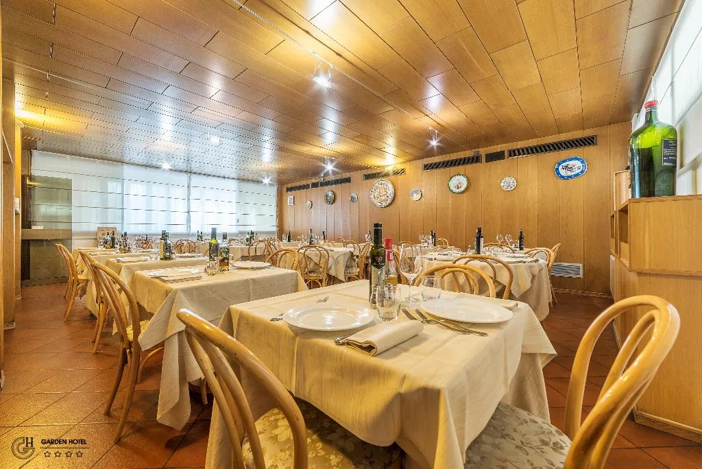 Restaurant, Garden Hotel, Umbria