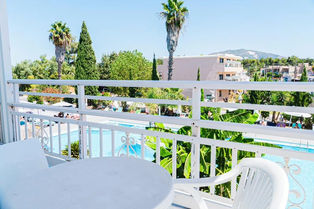 TRIPLE CLASSIC POOL VIEW Room, Ikaros, Zante