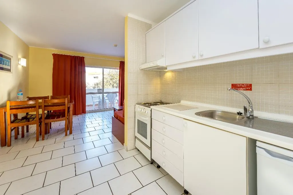 APARTMENT POOL VIEW ONE BEDROOM Room, Pateo Village, Algarve
